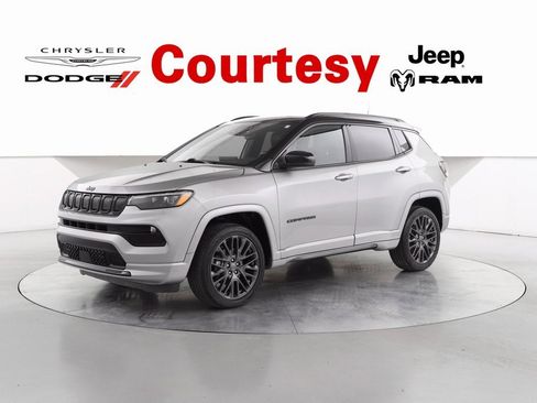 Certified 2022 Jeep Compass High Altitude image 9