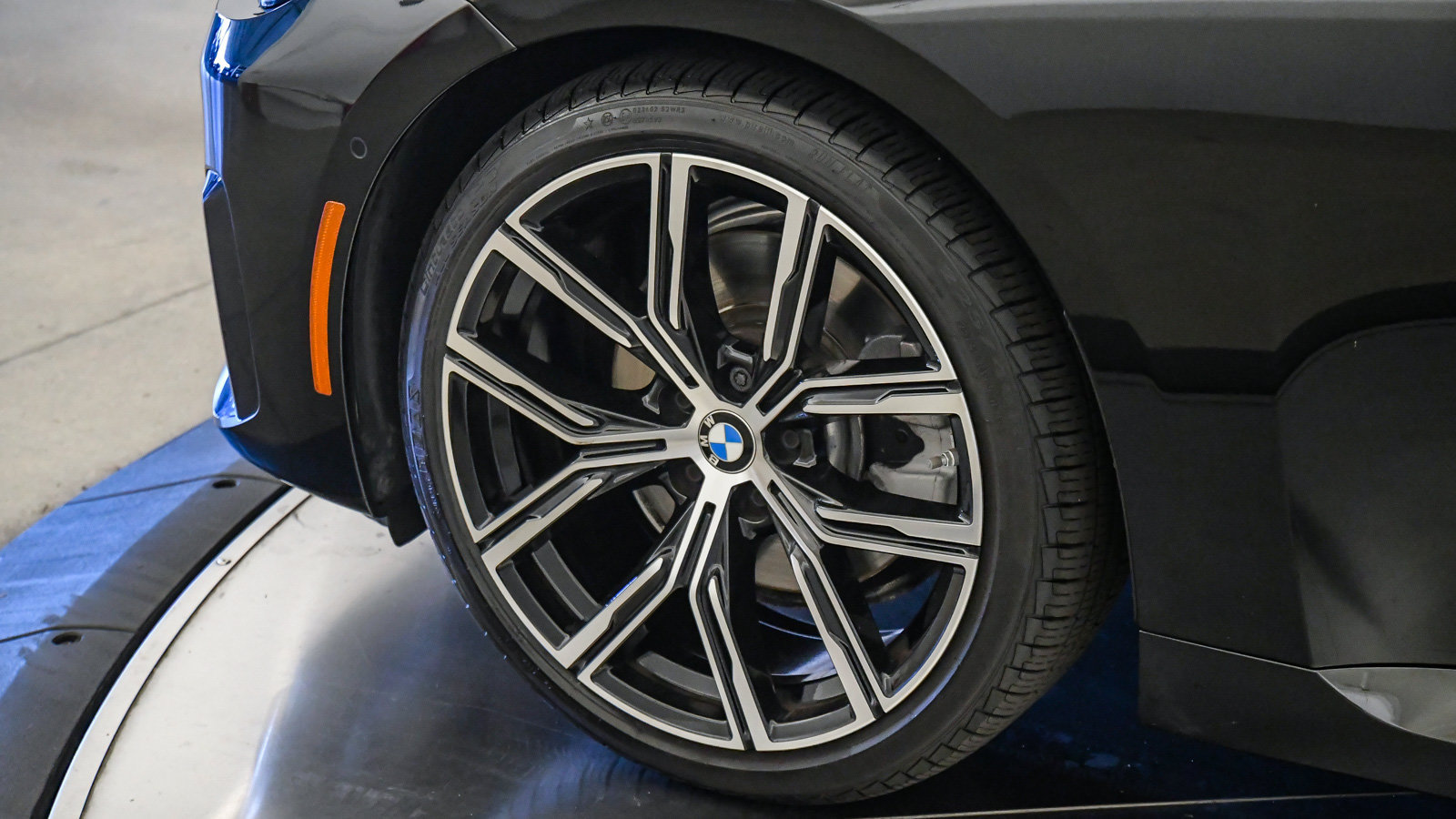 Certified 2023 BMW 230i Coupe w/ Convenience Package RWD image 10