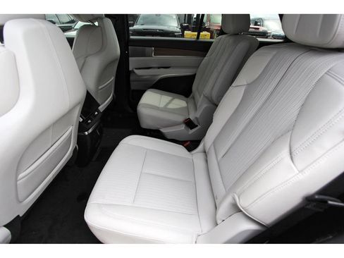 New 2027 Cadillac Vistiq Sport AWD/4WD image 7