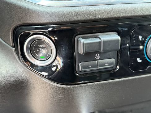 Used 2024 Chevrolet Silverado 1500 RST w/ Convenience Package II AWD/4WD image 20