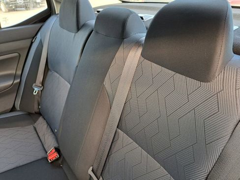 Used 2025 Nissan Versa SV w/ Trunk Package image 27