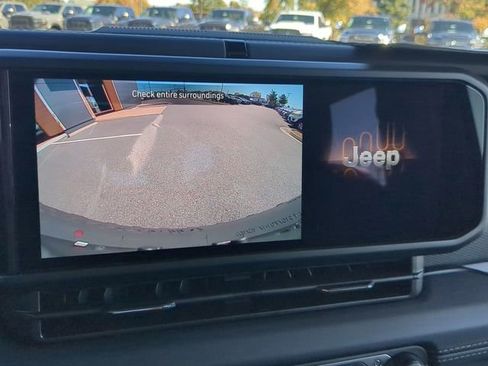 New 2026 Jeep Wrangler Rubicon w/ Xtreme 35 Tire Package image 17