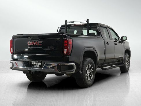 Used 2021 GMC Sierra 1500 4x4 Double Cab w/ Sierra Value Package image 5