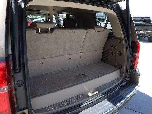 Used 2015 Chevrolet Tahoe LTZ RWD image 26