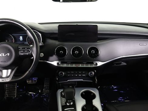 Used 2023 Kia Stinger GT2 image 43