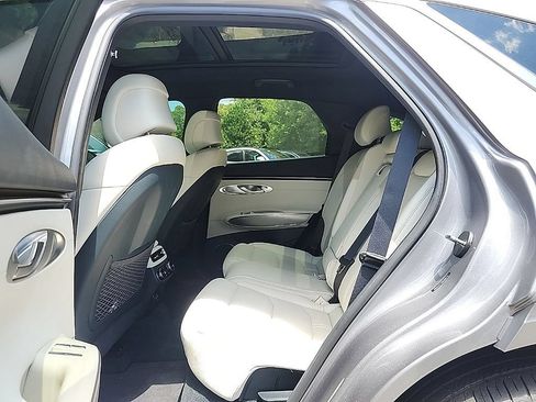 Used 2025 Genesis Electrified GV70 AWD/4WD image 26