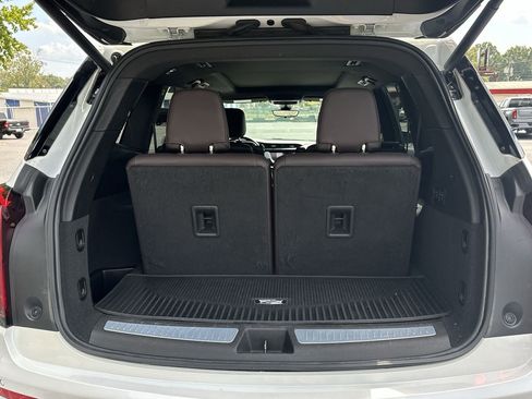 Used 2020 Cadillac XT6 Premium Luxury image 27