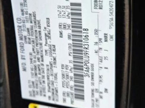 Used 2015 Ford Fusion SE image 20