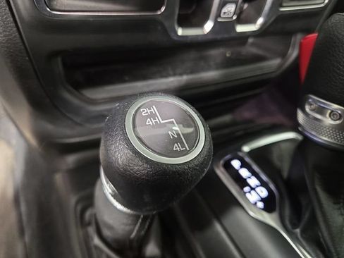 Used 2022 Jeep Wrangler Unlimited Sport AWD/4WD image 26