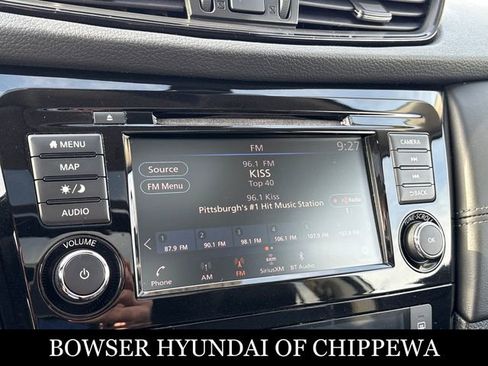 Used 2020 Nissan Rogue SL w/ Premium Package AWD/4WD image 17