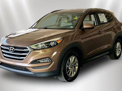 Used 2016 Hyundai Tucson SE w/ Option Group 02 AWD/4WD image 3