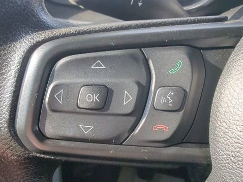 Used 2022 Jeep Wrangler Unlimited Sport image 28