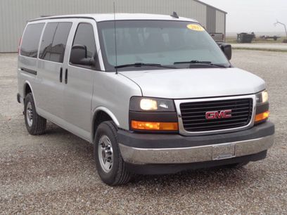 Used 2017 GMC Savana 3500 LT w/ LT Preferred Equipment Group