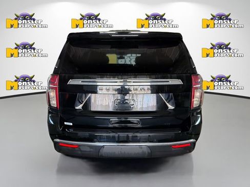 Used 2021 Chevrolet Suburban LT image 5