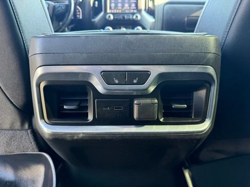 Used 2022 GMC Sierra 2500 AT4 w/ AT4 Premium Plus Package AWD/4WD image 27