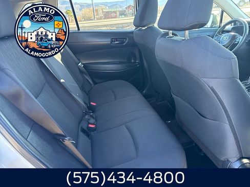 Used 2024 Toyota Corolla Cross LE image 15