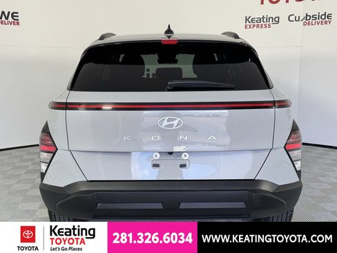 Used 2026 Hyundai Kona SEL Sport FWD image 6