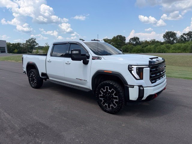 Used 2024 GMC Sierra 2500 AT4 w/ AT4 Premium Plus Package AWD/4WD image 1