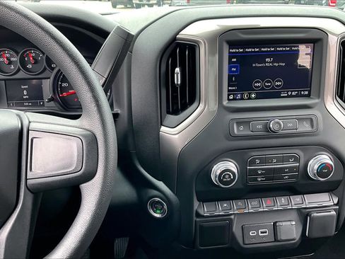 Used 2026 GMC Sierra 1500 Pro w/ Pro Value Package RWD image 7