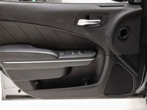 Used 2018 Dodge Charger GT AWD/4WD image 9