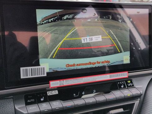 New 2026 Toyota Camry Hybrid w/ Multimedia Upgrade Package image 20