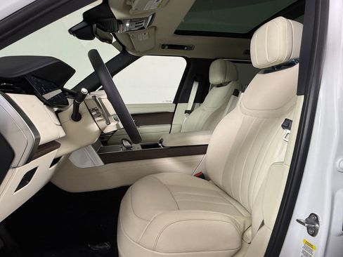 New 2026 Land Rover Range Rover SE AWD/4WD image 4