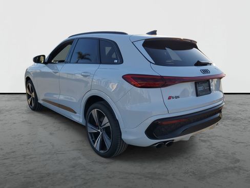 New 2025 Audi SQ5 Premium Plus image 3