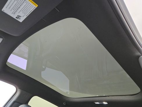 New 2025 GMC Sierra EV Denali image 11