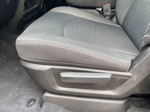 Used 2025 RAM 2500 Tradesman AWD/4WD image 10