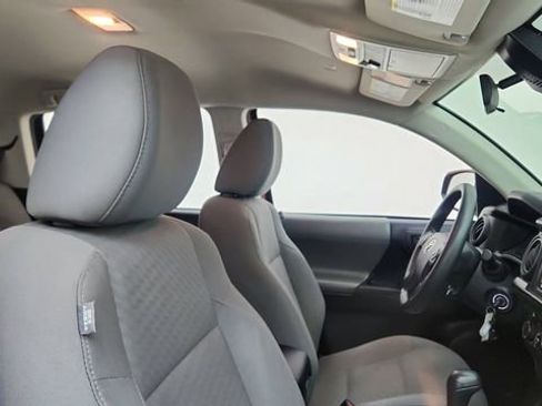 Used 2020 Toyota Tacoma SR image 23