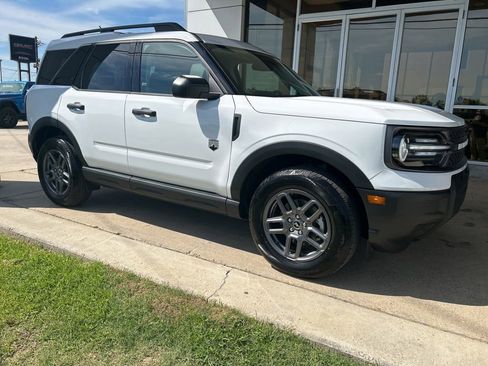 Used 2025 Ford Bronco Sport Big Bend AWD/4WD image 2