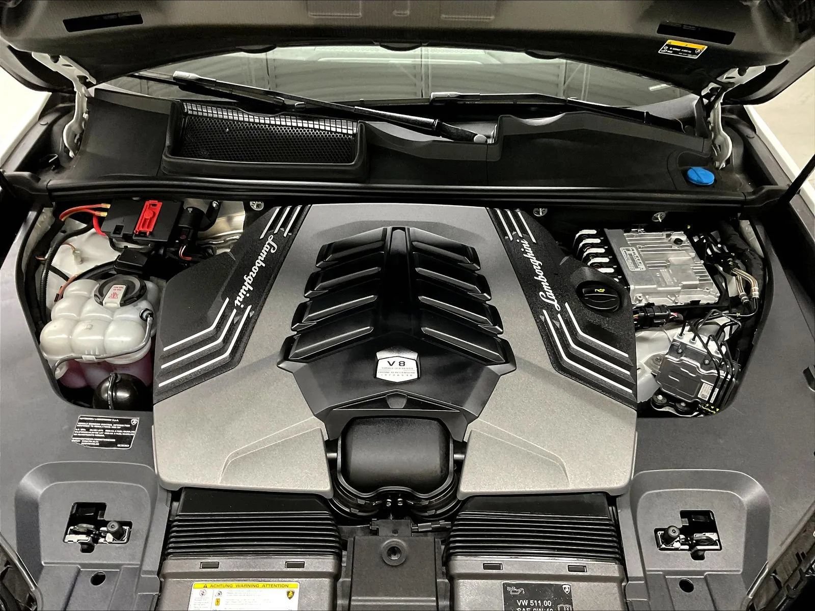 Used 2024 Lamborghini Urus S AWD/4WD image 36