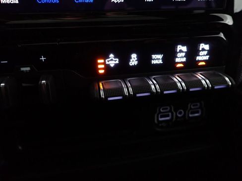 Used 2021 RAM 1500 Limited image 33