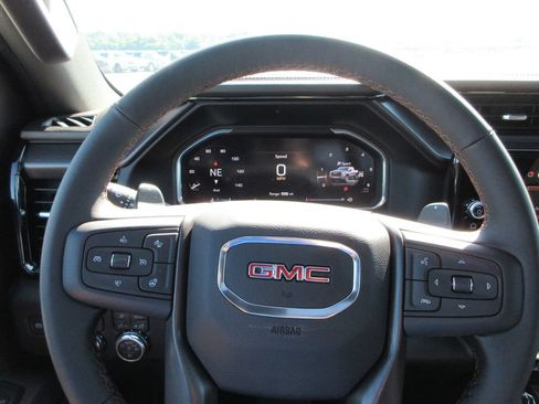 New 2026 GMC Sierra 1500 AT4 w/ AT4 Premium Package AWD/4WD image 20