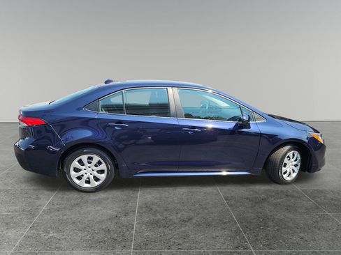 Used 2024 Toyota Corolla LE FWD image 8