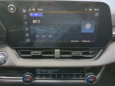 Used 2025 Chevrolet Equinox RS w/ Convenience Package III FWD image 59