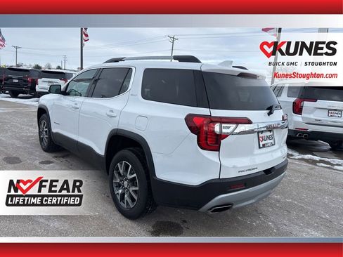 Used 2023 GMC Acadia SLT image 9