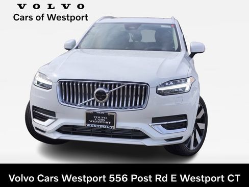Certified 2025 Volvo XC90 T8 Ultra w/ Protection Package Premier AWD/4WD image 1
