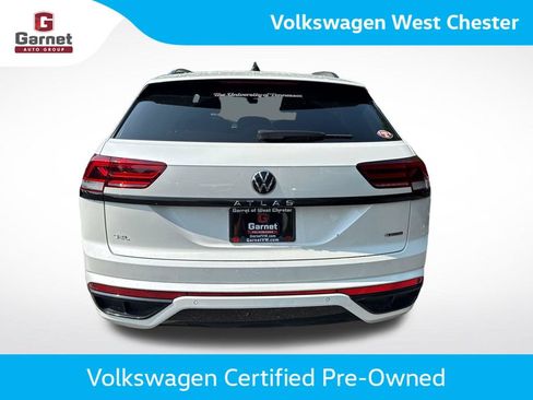 Used 2023 Volkswagen Atlas Cross Sport SEL R-Line AWD/4WD image 4