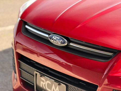 Used 2013 Ford Escape SE AWD/4WD image 9