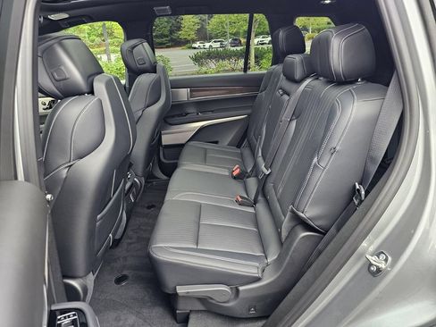 New 2027 Cadillac Vistiq Luxury AWD/4WD image 17