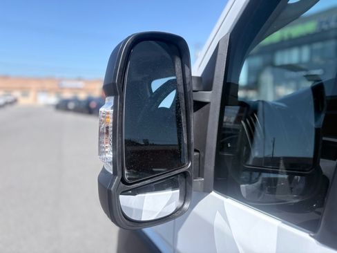Used 2023 RAM ProMaster 2500 FWD image 22