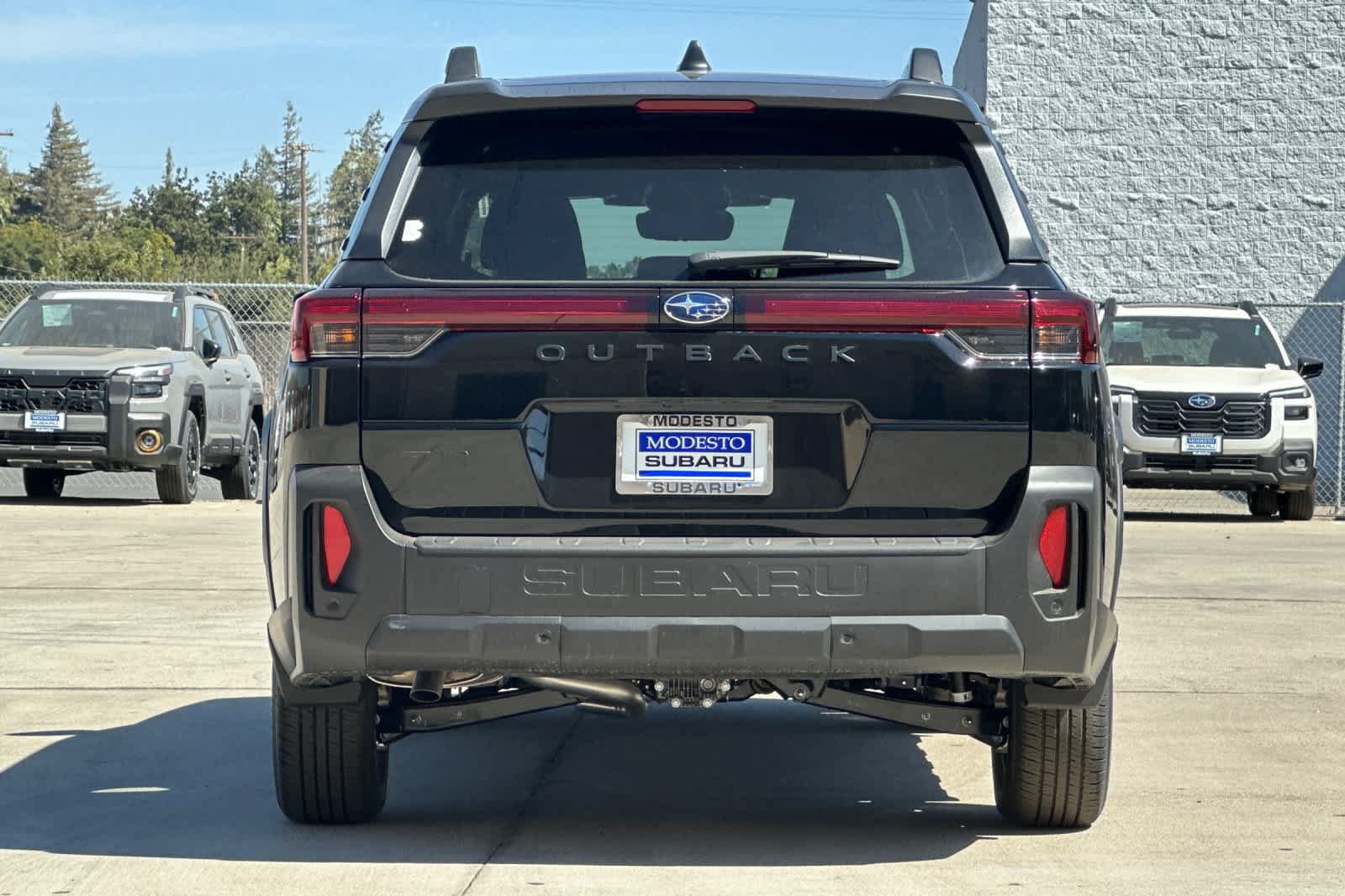 New 2026 Subaru Outback Limited AWD/4WD image 4
