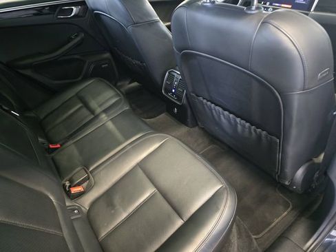 Used 2023 Porsche Macan Turbo AWD/4WD image 13
