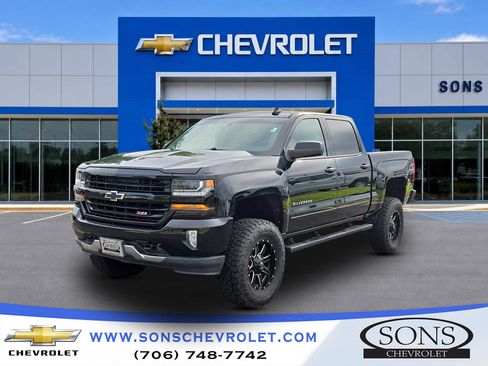 Used 2018 Chevrolet Silverado 1500 LT w/ All Star Edition AWD/4WD image 1