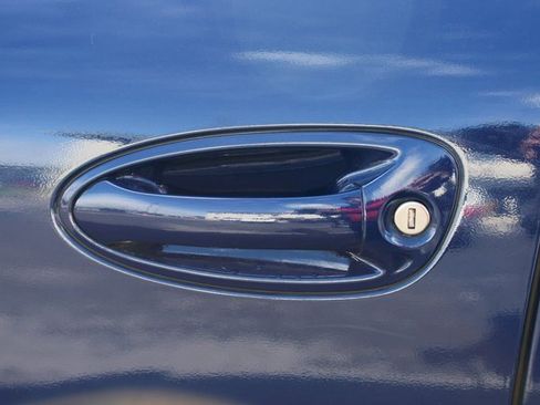 Used 2015 Porsche Panamera 4 image 9