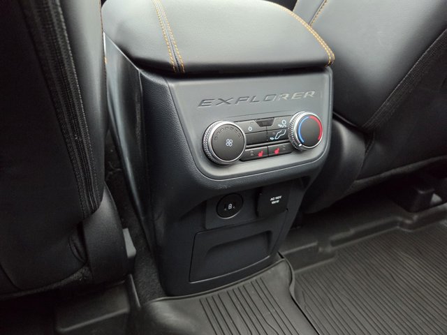 Used 2026 Ford Explorer Tremor w/ Tremor Ultimate Package AWD/4WD image 32