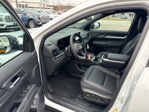 New 2026 GMC Terrain Elevation w/ Elevation Premium Package image 17