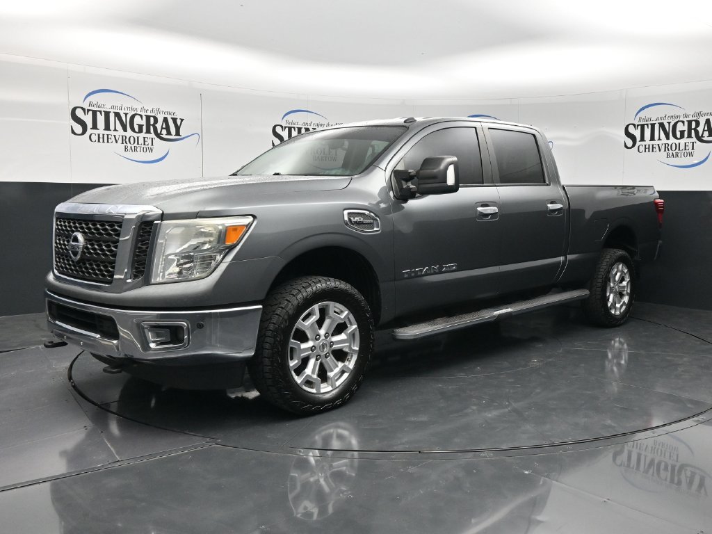 Used 2017 Nissan Titan SV AWD/4WD image 4