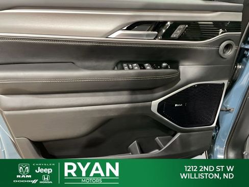 New 2026 Jeep Grand Wagoneer L Limited AWD/4WD image 52